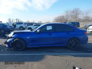 2020 BMW 3 Series M340i xDrive with VIN WBA5U9C04LFH45166, listed as a IAAI auction lot 41326152 with 37,746 mi miles and . Bid and sale history available at DreamBid. Image 14.