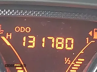 2017 Nissan Note S Plus z VIN 3N1CE2CP0HL367744, wystawiony jako IAAI lot #42144940 z przebiegiem 131 780 mil mil oraz . Historia ofert i sprzedaży dostępna na DreamBid. Obrazek 15.