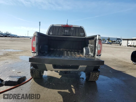 2016 GMC Canyon 4WD SLT with VIN 1GTP6DE10G1259842, listed as a Copart auction lot 43312525 with 110,978 mi miles and Non Repairable. Bid and sale history available at carsss.com. Image 6.