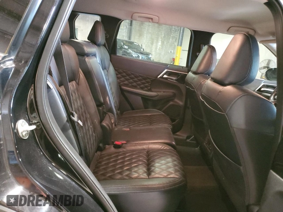 2022 Mitsubishi Outlander SEL z VIN JA4J3VA83NZ012900, wystawiony jako Copart lot #53317745 z przebiegiem 32 547 mil mil oraz Szkoda całkowita • Salvage title. Historia ofert i sprzedaży dostępna na DreamBid. Obrazek 11.