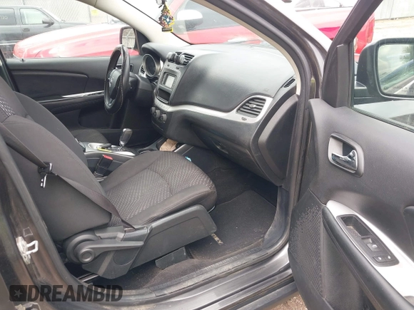 2017 Dodge Journey SE with VIN 3C4PDCAB1HT529623, listed as a IAAI auction lot 42097490 with 175,411 mi miles and . Bid and sale history available at DreamBid. Image 5.