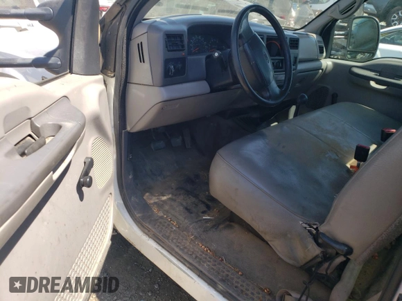 1999 Ford F-350 XL with VIN 1FDSF34F4XED15884, listed as a Copart auction lot 65783674 with 306,850 mi miles and Clean Title. Bid and sale history available at DreamBid. Image 8.