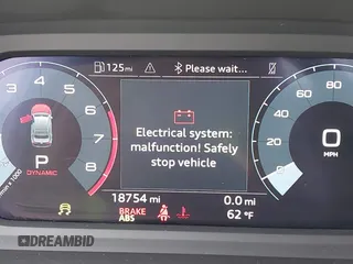 2023 Audi A3 Premium z VIN WAUAUDGY0PA143172, wystawiony jako IAAI lot #41881398 z przebiegiem 18 754 mil mil oraz . Historia ofert i sprzedaży dostępna na DreamBid. Obrazek 16.