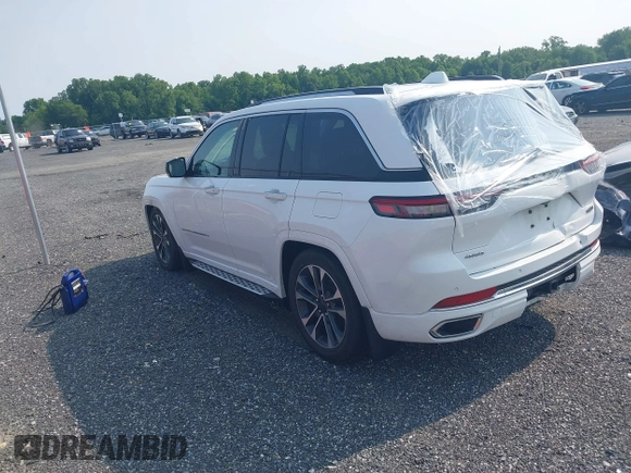 2022 Jeep Grand Cherokee Overland with VIN 1C4RJHDGXN8576813, listed as a IAAI auction lot 42314919 with 35,632 mi miles and . Bid and sale history available at DreamBid. Image 3.