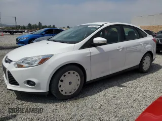 2013 Ford Focus SE z VIN 1FADP3F29DL374088, wystawiony jako Copart lot #59585135 z przebiegiem 74 997 mil mil oraz Szkoda całkowita • Salvage title. Historia ofert i sprzedaży dostępna na DreamBid. Obrazek 1.