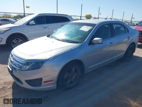 2010 Ford Fusion SE with VIN 3FAHP0HA0AR238417, listed as a IAAI auction lot 41994047 with 173,421 mi miles. Bid and sale history available at carsss.com. Image 2.