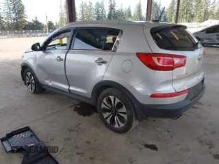 2013 Kia Sportage SX with VIN KNDPCCA69D7529910, listed as a IAAI auction lot 41414560 with 101,769 mi miles and . Bid and sale history available at carsss.com. Image 3.