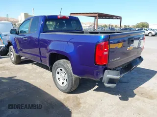 2017 Chevrolet Colorado 2WD WT z VIN 1GCHSBEA7H1298059, wystawiony jako IAAI lot #42381334 z przebiegiem 82 063 mil mil oraz . Historia ofert i sprzedaży dostępna na DreamBid. Obrazek 3.