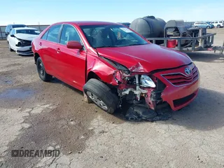 2011 Toyota Camry LE with VIN 4T1BF3EK3BU643629, listed as a IAAI auction lot 41707262 with 195,573 mi miles. Bid and sale history available at carsss.com. Image 1.