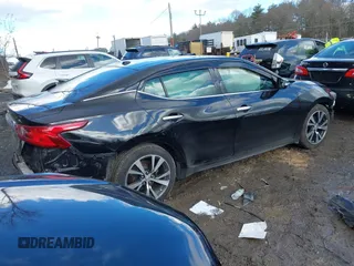 2017 Nissan Maxima SV with VIN 1N4AA6AP0HC396771, listed as a IAAI auction lot 41441040 with 144,489 mi miles. Bid and sale history available at carsss.com. Image 4.