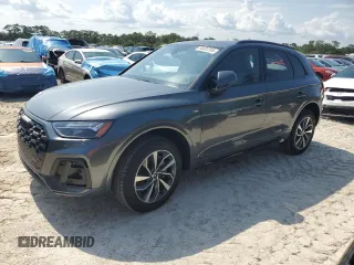 2024 Audi Q5 S line Premium z VIN WA1GAAFY8R2100762, wystawiony jako Copart lot #88682385 z przebiegiem 2232 mil mil oraz Szkody całkowita. Historia ofert i sprzedaży dostępna na DreamBid. Obrazek 1.