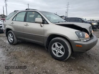 2000 Lexus RX 300 with VIN JT6HF10U6Y0138235, listed as a Copart auction lot 82230484 with 241,203 mi miles and Salvage Title. Bid and sale history available at carsss.com. Image 4.