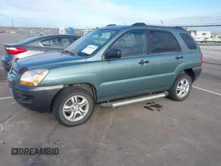 2008 Kia Sportage LX with VIN KNDJE723787521869, listed as a IAAI auction lot 41854551 with 167,997 mi miles. Bid and sale history available at carsss.com. Image 2.