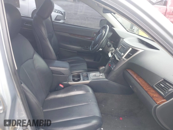 2013 Subaru Legacy Limited z VIN 4S3BMBK62D3028364, wystawiony jako IAAI lot #42550949 z przebiegiem 201 712 mil mil oraz . Historia ofert i sprzedaży dostępna na DreamBid. Obrazek 5.