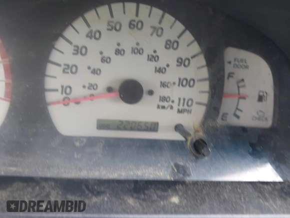 2001 Toyota Tacoma PreRunner with VIN 5TEGN92N71Z812474, listed as a IAAI auction lot 41870464 with 220,650 mi miles. Bid and sale history available at carsss.com. Image 7.