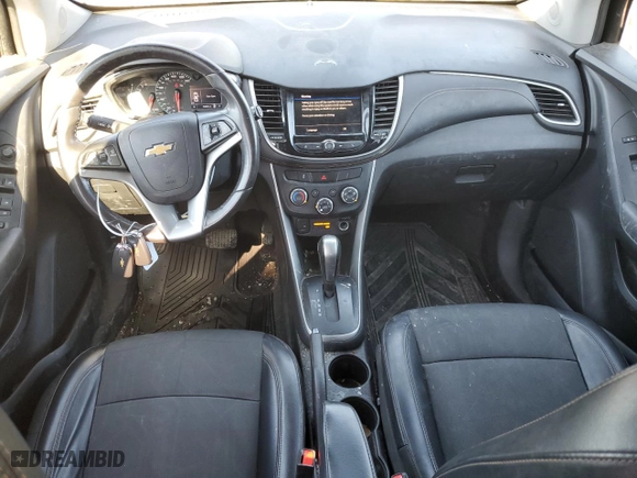 2020 Chevrolet Trax LT with VIN KL7CJPSB8LB092689, listed as a Copart auction lot 46751065 with 111,294 mi miles and Clean Title. Bid and sale history available at carsss.com. Image 8.