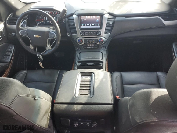 2017 Chevrolet Suburban Premier with VIN 1GNSKJKC9HR178083, listed as a Copart auction lot 45361595 with 118,823 mi miles and Clean Title. Bid and sale history available at carsss.com. Image 8.