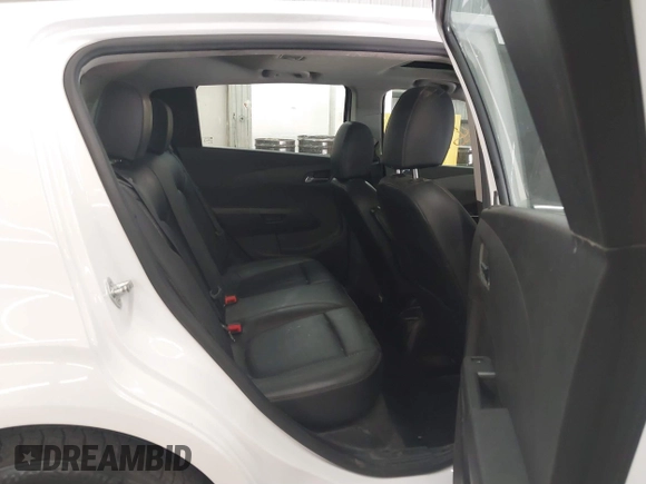 2012 Chevrolet Sonic LTZ z VIN 1G1JE6SH4C4169147, wystawiony jako IAAI lot #40283181 z przebiegiem 60 876 mil mil oraz . Historia ofert i sprzedaży dostępna na DreamBid. Obrazek 8.