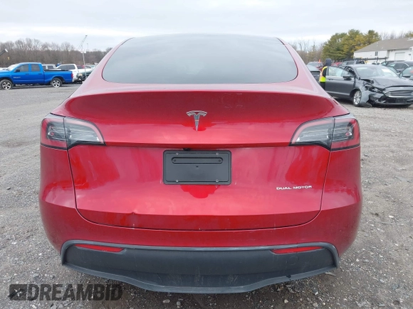 2024 Tesla Model Y Long Range with VIN 7SAYGDEE8RA232709, listed as a IAAI auction lot 41724484 with 5,376 mi miles and . Bid and sale history available at DreamBid. Image 16.