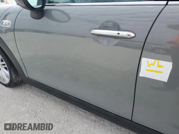 2021 MINI Hardtop 4 Door Cooper S with VIN WMWXU9C08M2N81063, listed as a Copart auction lot 86783454 with Not provided miles and Non repairable. Bid and sale history available at DreamBid. Image 12.