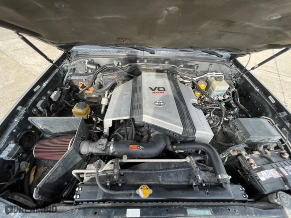 2004 Toyota Land Cruiser with VIN JTEHT05J742067423, listed as a Copart auction lot 45664965 with 250,424 mi miles and Clean Title. Bid and sale history available at carsss.com. Image 7.