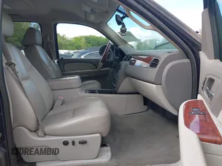 2009 GMC Sierra 1500 z VIN 2GTEK33Y391100131, wystawiony jako IAAI lot #42292487 z przebiegiem 197 968 mil mil oraz . Historia ofert i sprzedaży dostępna na DreamBid. Obrazek 5.