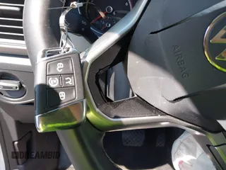 2021 Volkswagen Atlas SE с VIN 1V2HR2CA1MC551176, выставлен на аукционе IAAI как лот 42096369 с пробегом 80 876 миль миль и . История ставок и продаж доступна на DreamBid. Изображение 11.