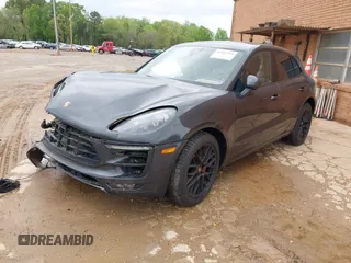 2017 Porsche Macan GTS with VIN WP1AG2A53HLB50635, listed as a IAAI auction lot 41665310 with 100,730 mi miles. Bid and sale history available at carsss.com. Image 17.