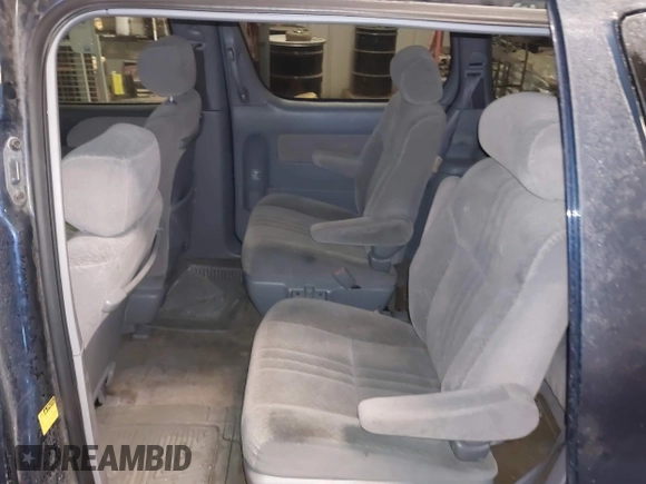 2003 Toyota Sienna CE with VIN 4T3ZF19C83U521363, listed as a IAAI auction lot 41274615 with 259,387 mi miles. Bid and sale history available at carsss.com. Image 8.