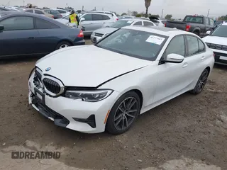 2022 BMW 3 Series 330i with VIN 3MW5R1J0XN8C67673, listed as a IAAI auction lot 41777963 with 21,812 mi miles and . Bid and sale history available at DreamBid. Image 19.