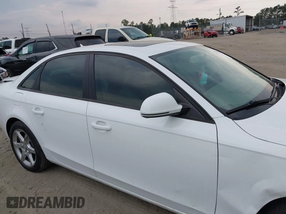 2009 Audi A4 Premium z VIN WAULF78KX9N035426, wystawiony jako IAAI lot #42219508 z przebiegiem 140 881 mil mil oraz . Historia ofert i sprzedaży dostępna na DreamBid. Obrazek 13.