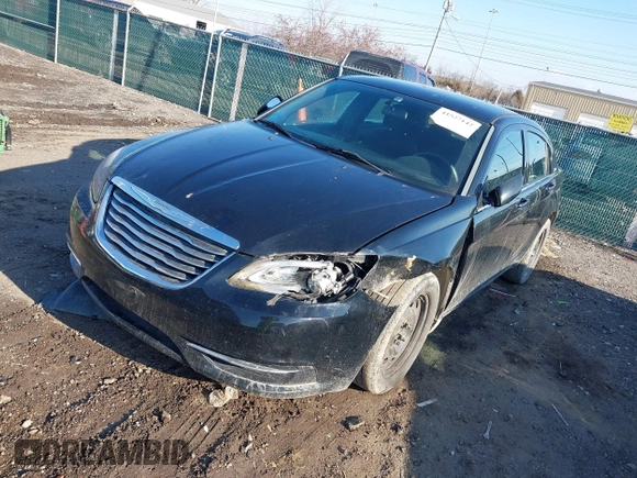 2014 Chrysler 200 LX z VIN 1C3CCBAB0EN146350, wystawiony jako IAAI lot #41527142 z przebiegiem 134 412 mil mil oraz . Historia ofert i sprzedaży dostępna na DreamBid. Obrazek 6.