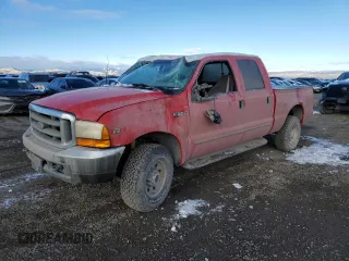2000 Ford Super Duty F-250 XL with VIN 1FTNW21S2YEB92875, listed as a Copart auction lot 86083414 with 96,634 mi miles and Clean Title. Bid and sale history available at carsss.com. Image 1.