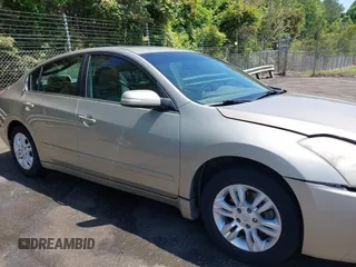 2010 Nissan Altima SL z VIN 1N4AL2AP8AN480138, wystawiony jako IAAI lot #42117251 z przebiegiem 243 314 mil mil oraz . Historia ofert i sprzedaży dostępna na DreamBid. Obrazek 13.