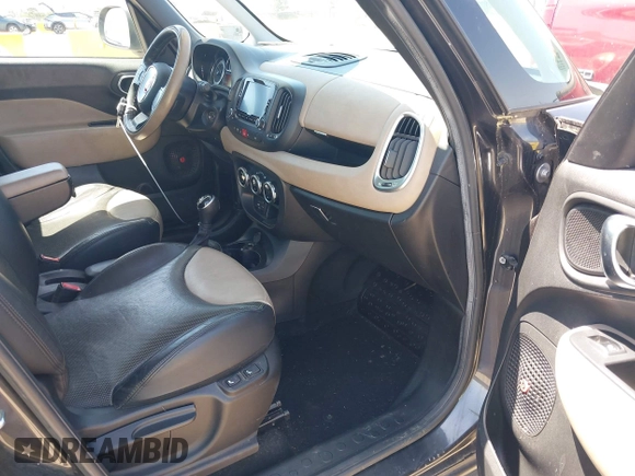 2014 FIAT 500L Lounge with VIN ZFBCFACH9EZ005710, listed as a IAAI auction lot 42508508 with 96,652 mi miles and . Bid and sale history available at DreamBid. Image 5.