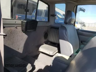 1994 Nissan Frontier XE с VIN 1N6SD16S5RC347523, выставлен на аукционе Copart как лот 88768075 с пробегом 168 436 миль миль и Списание • Salvage title. История ставок и продаж доступна на DreamBid. Изображение 10.
