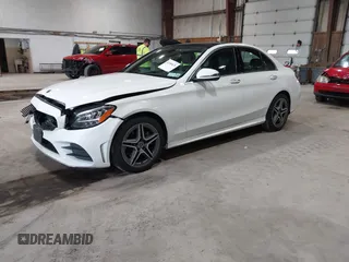 2021 Mercedes-Benz C 300 z VIN W1KWF8EB4MR633044, wystawiony jako IAAI lot #42360676 z przebiegiem 109 484 mil mil oraz . Historia ofert i sprzedaży dostępna na DreamBid. Obrazek 19.
