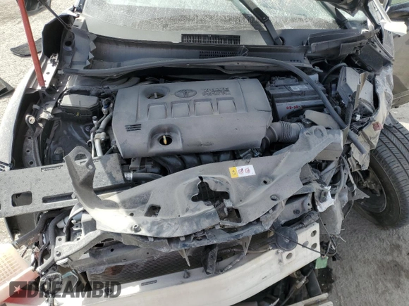 2019 Toyota C-HR XLE z VIN NMTKHMBX2KR096795, wystawiony jako Copart lot #51121655 z przebiegiem 39 679 mil mil oraz Nie do naprawy • Non repairable. Historia ofert i sprzedaży dostępna na DreamBid. Obrazek 11.