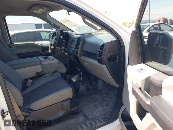 2015 Ford F-150 XLT z VIN 1FTEW1EPXFKE20880, wystawiony jako IAAI lot #42034493 z przebiegiem 152 588 mil mil oraz . Historia ofert i sprzedaży dostępna na DreamBid. Obrazek 5.