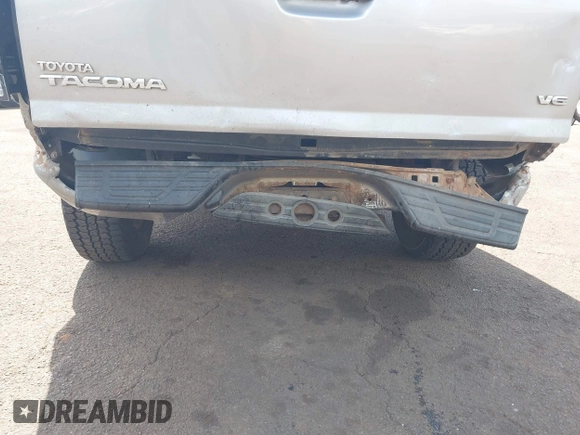 2014 Toyota Tacoma with VIN 3TMLU4EN3EM159080, listed as a IAAI auction lot 41809259 with 113,950 mi miles and . Bid and sale history available at DreamBid. Image 17.