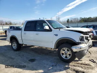 2003 Ford F-150 XLT with VIN 1FTRW08L63KA82555, listed as a Copart auction lot 46409455 with 201,942 mi miles and Clean Title. Bid and sale history available at carsss.com. Image 4.