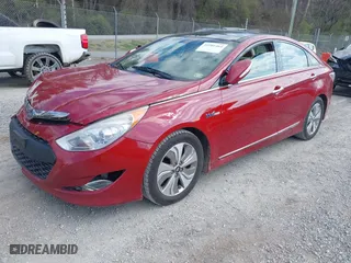 2014 Hyundai Sonata Hybrid Limited with VIN KMHEC4A4XEA105678, listed as a IAAI auction lot 41901464 with 147,866 mi miles. Bid and sale history available at carsss.com. Image 19.