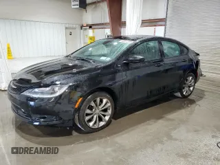 2015 Chrysler 200 S z VIN 1C3CCCBB3FN629045, wystawiony jako Copart lot #60841335 z przebiegiem 114 966 mil mil oraz Szkoda całkowita • Salvage title. Historia ofert i sprzedaży dostępna na DreamBid. Obrazek 1.