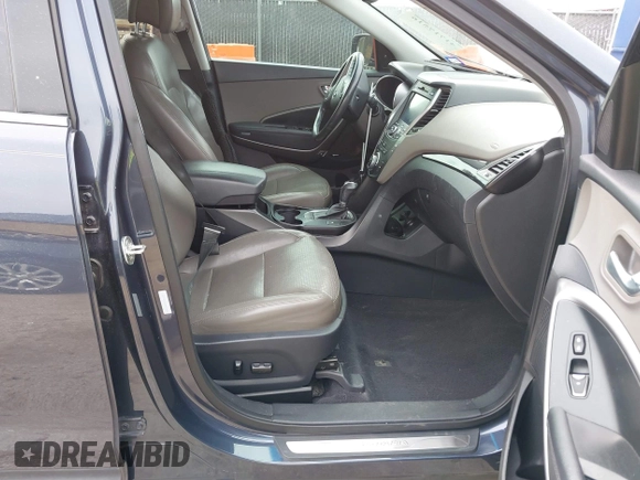2013 Hyundai Santa Fe Sport z VIN 5XYZW3LAXDG066096, wystawiony jako IAAI lot #41717516 z przebiegiem 135 922 mil mil oraz . Historia ofert i sprzedaży dostępna na DreamBid. Obrazek 5.