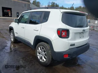 2017 Jeep Renegade Latitude with VIN ZACCJBBB2HPF77848, listed as a IAAI auction lot 41720643 with 145,308 mi miles. Bid and sale history available at carsss.com. Image 3.