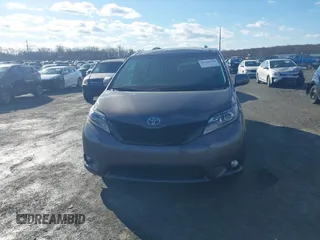 2017 Toyota Sienna XLE Auto Access Seat с VIN 5TDYZ3DC9HS805907, выставлен на аукционе IAAI как лот 41548808 с пробегом 131 607 миль миль и . История ставок и продаж доступна на DreamBid. Изображение 12.