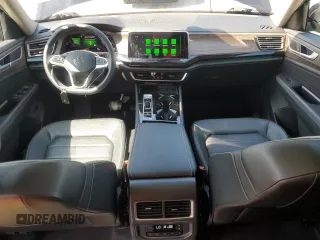 2024 Volkswagen Atlas SEL with VIN 1V2BR2CA9RC545090, listed as a Copart auction lot 61136825 with 18,248 mi miles and Non repairable. Bid and sale history available at DreamBid. Image 8.