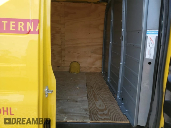 2020 Chevrolet Express Cargo with VIN 1GCWGAFP5L1159031, listed as a Copart auction lot 55140805 with 188,128 mi miles and Clean title. Bid and sale history available at DreamBid. Image 11.