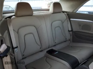 2012 Audi A5 Premium z VIN WAUCFAFH3CN007334, wystawiony jako Copart lot #73822404 z przebiegiem 51 916 mil mil oraz Szkoda całkowita • Salvage title. Historia ofert i sprzedaży dostępna na DreamBid. Obrazek 10.
