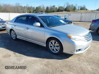 2012 Toyota Avalon with VIN 4T1BK3DB4CU451330, listed as a IAAI auction lot 41667360 with 232,263 mi miles. Bid and sale history available at carsss.com. Image 1.